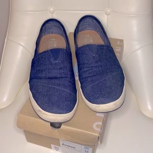 Toms Mens slip On Loafers in Dark Denim
